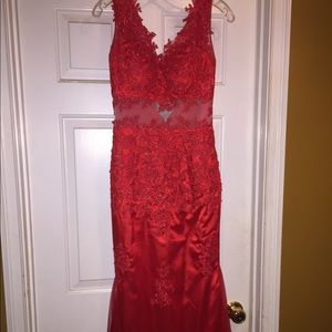 Red prom dress